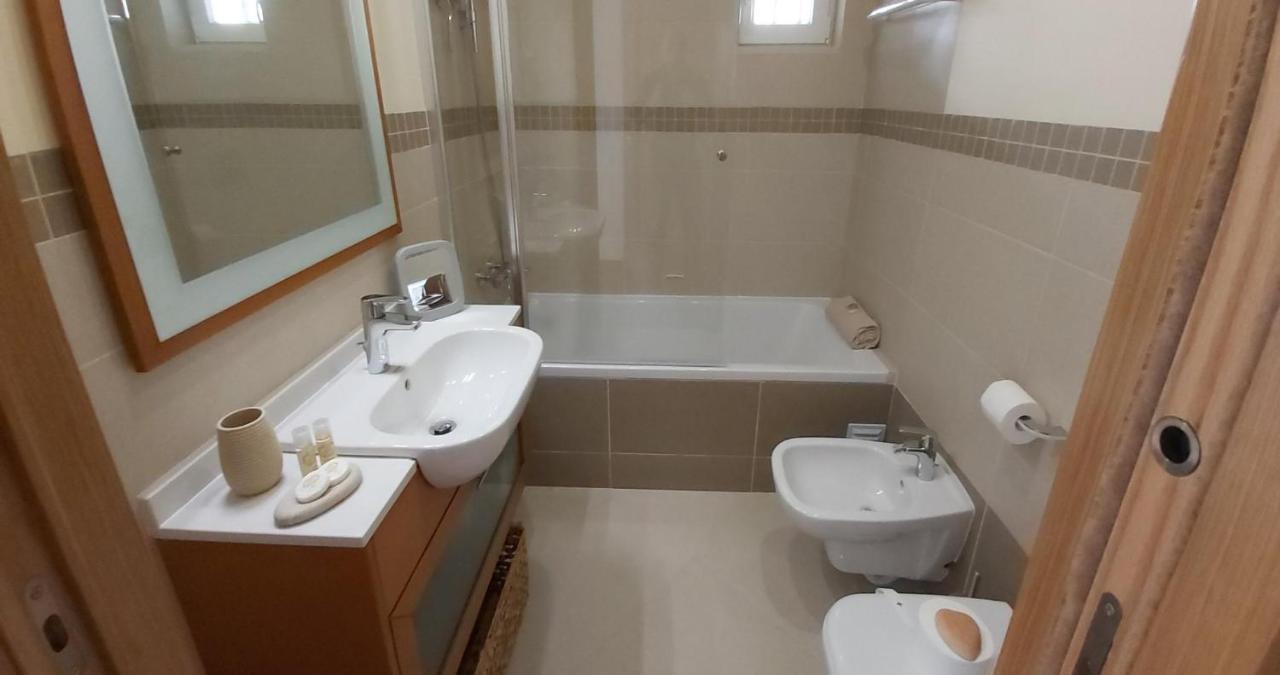 Paz Em Resort De Luxo. Cabanas De Tavira Εξωτερικό φωτογραφία